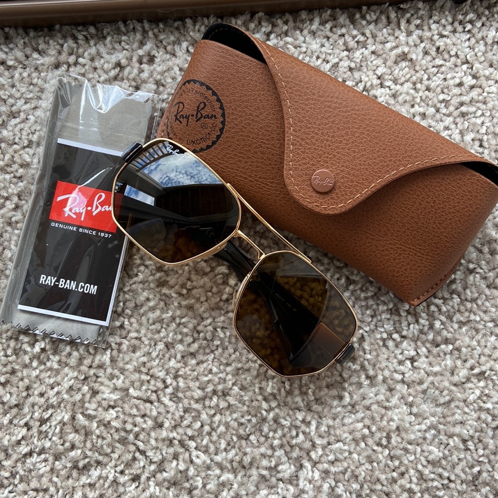 Brand new women’s polarized sunglasses